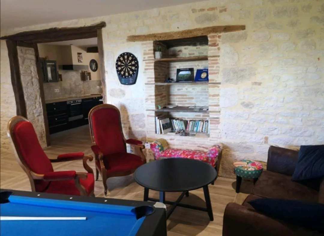 Holiday home 4 Place De La Rose Castelnau-de-Montmiral