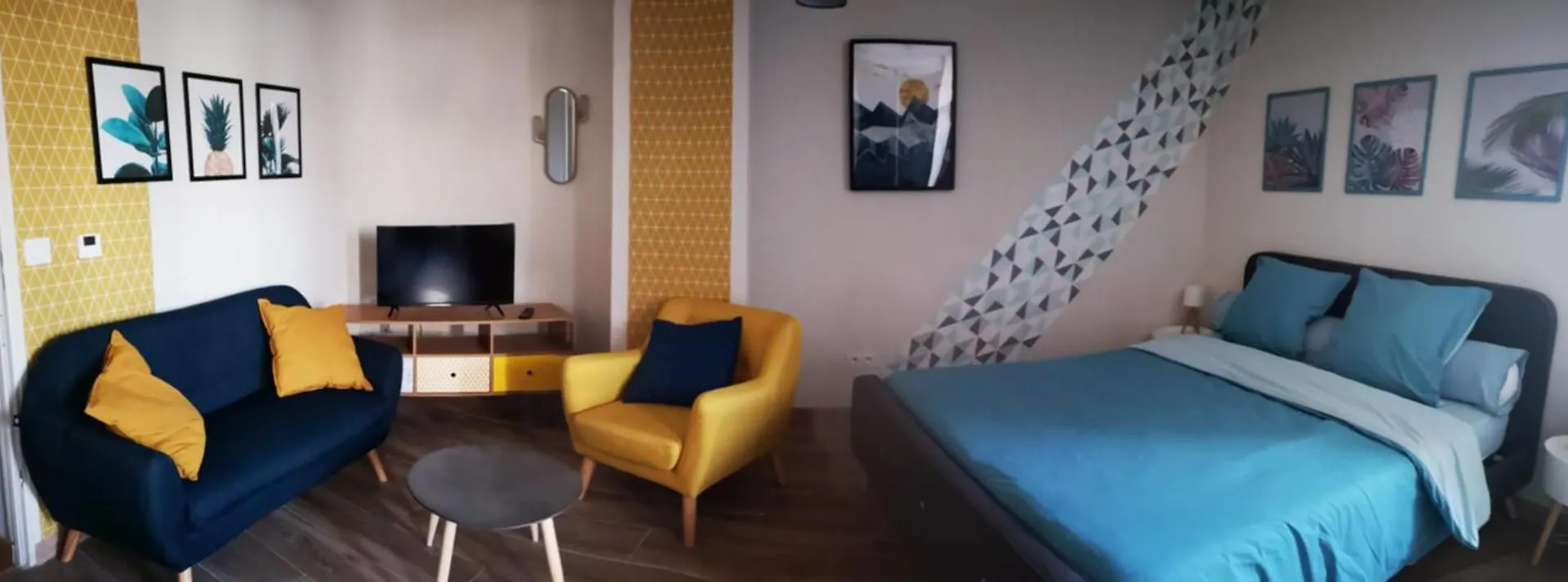 4 Place De La Rose Castelnau-de-Montmiral Holiday home