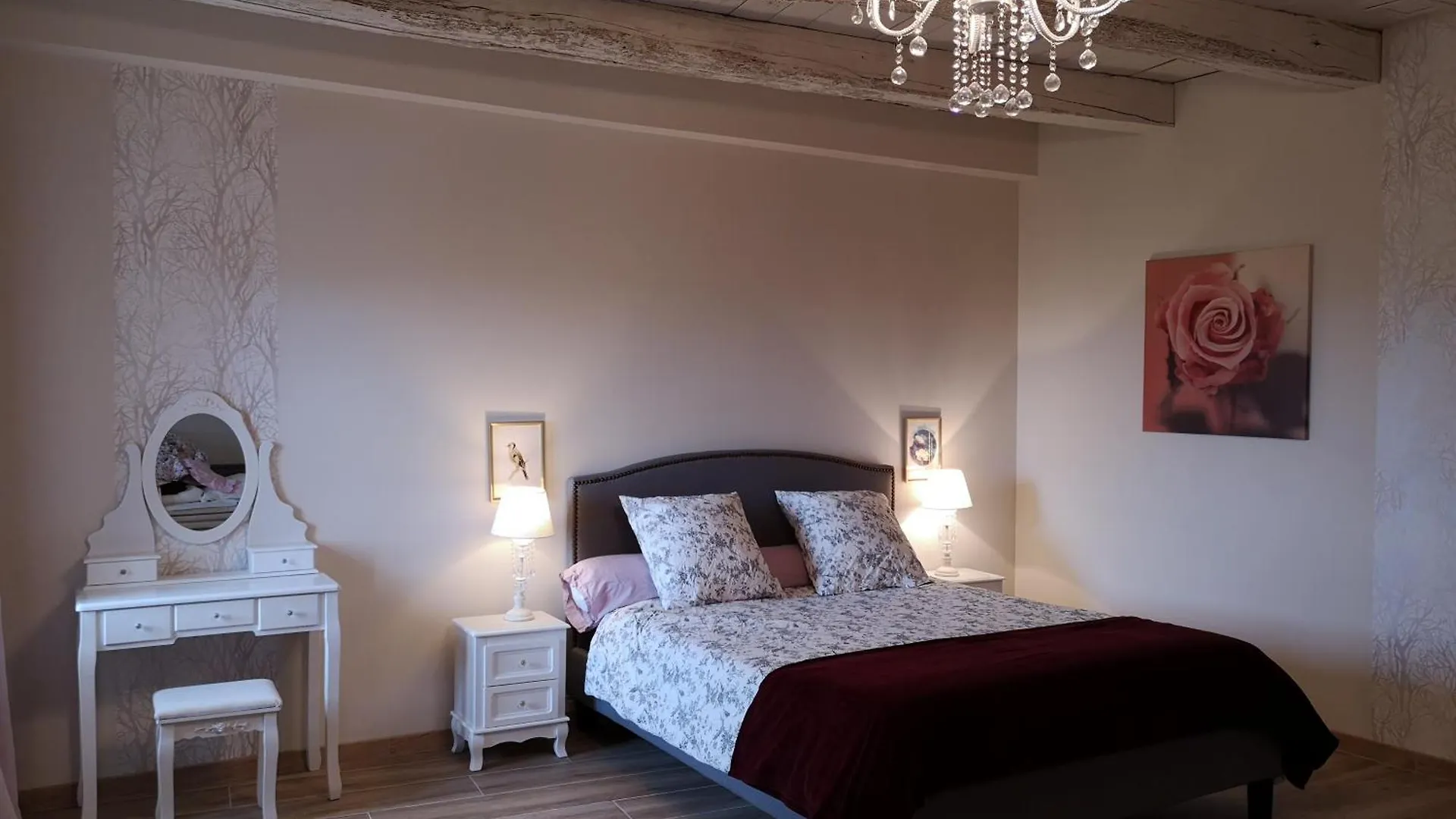 Holiday home 4 Place De La Rose Castelnau-de-Montmiral