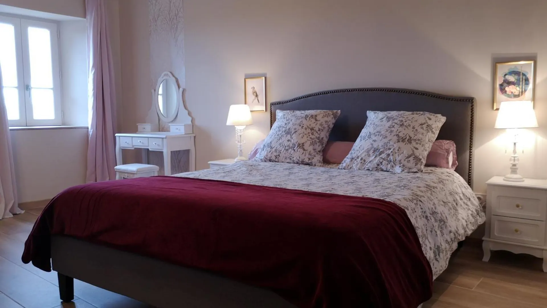 4 Place De La Rose Castelnau-de-Montmiral Holiday home