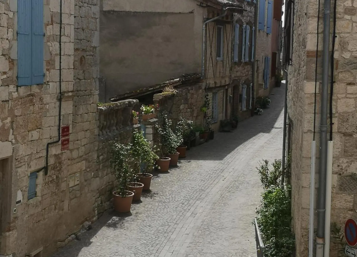 4 Place De La Rose Castelnau-de-Montmiral 0*,  France